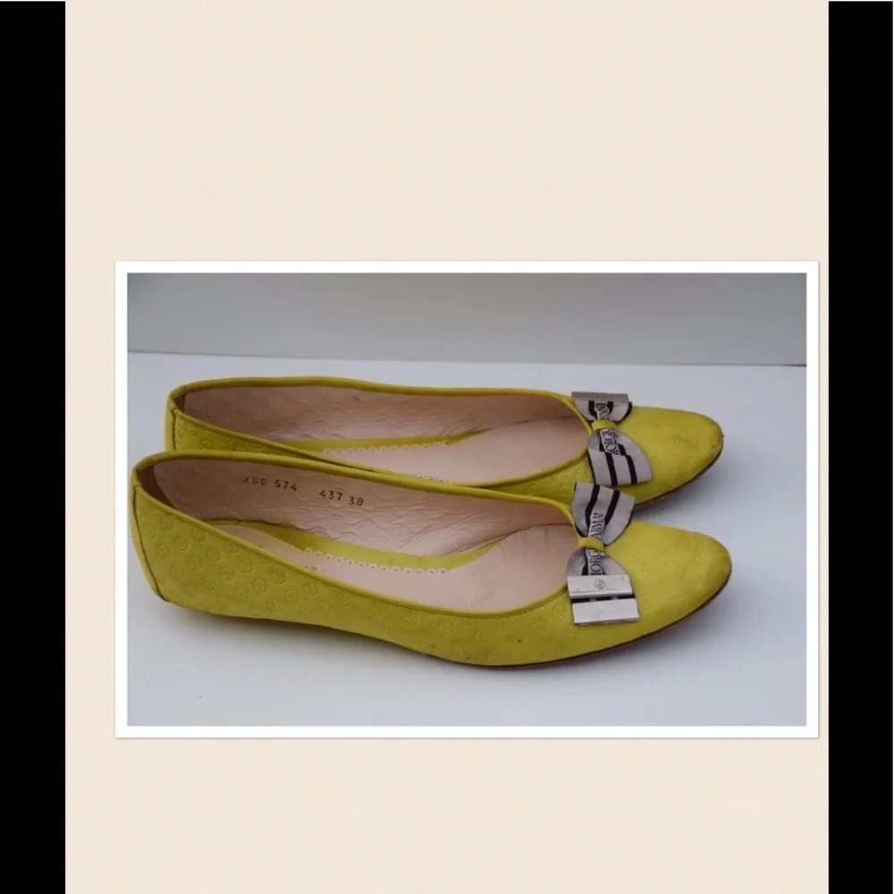 Giorgio Armani logo flats